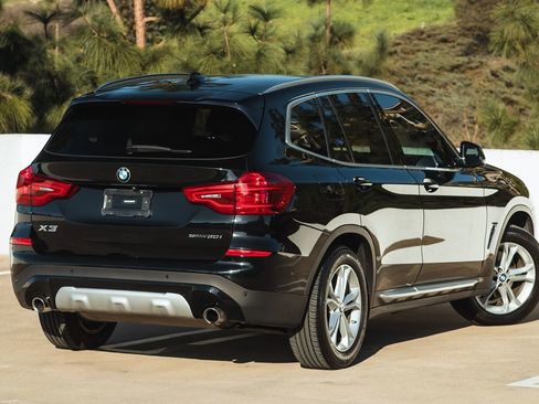 Used 2019 BMW X3 sDrive30i w/ Driving Assistance Package image 8