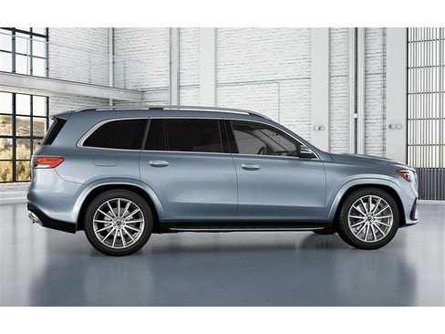 New 2026 Mercedes-Benz GLS 450 4MATIC image 17