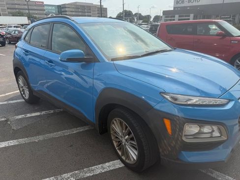 Used 2018 Hyundai Kona SEL FWD image 3