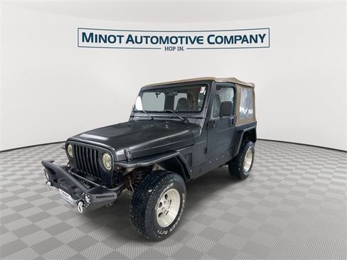 Used 1997 Jeep Wrangler Sahara image 4