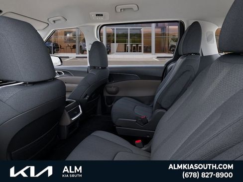 New 2026 Kia Carnival LX image 18