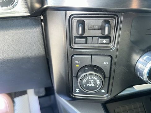 Used 2024 Ford F250 Lariat w/ Lariat Ultimate Package image 27