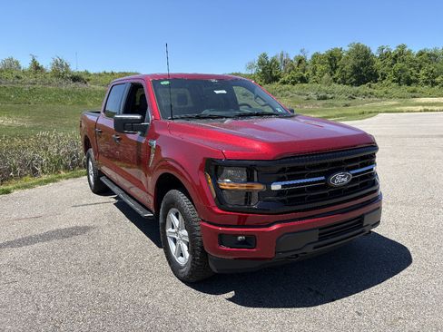 New 2026 Ford F150 XLT w/ FX4 Off-Road Package AWD/4WD image 7