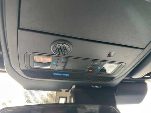 Used 2025 Ford Bronco 2-Door image 16