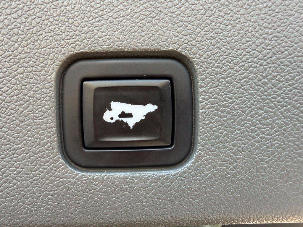 Used 2021 Cadillac XT6 Premium Luxury FWD image 26