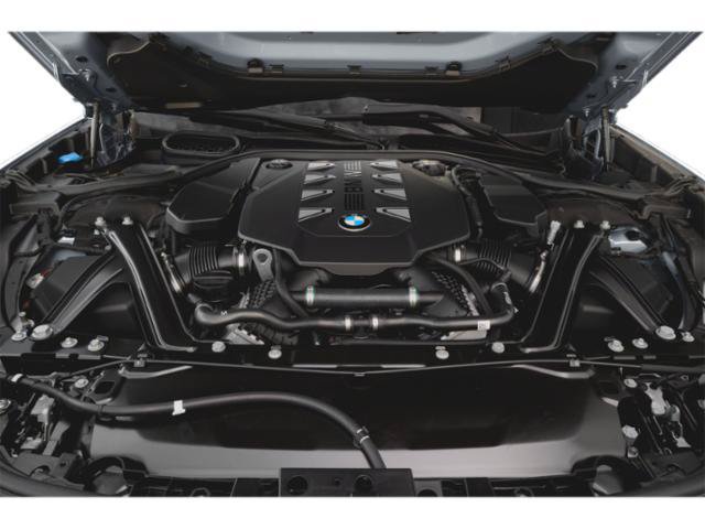 Used 2023 BMW 760i xDrive w/ Luxury Rear Seating Package AWD/4WD image 15