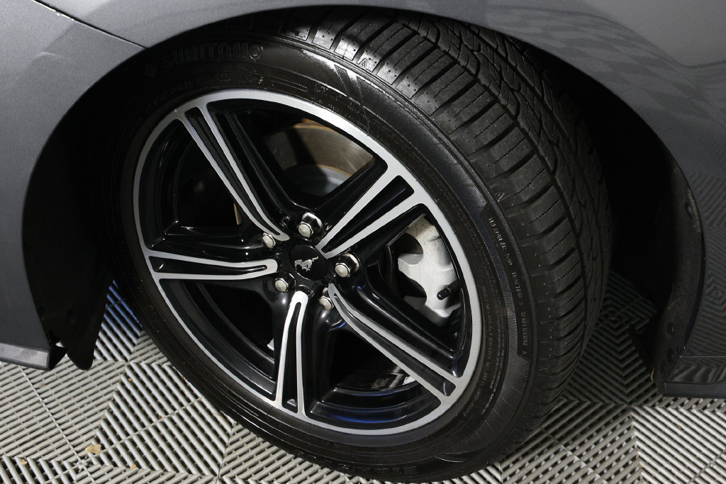 Used 2024 Ford Mustang Premium RWD image 41