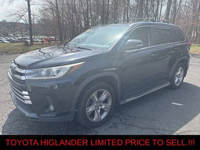 Used 2017 Toyota Highlander Limited