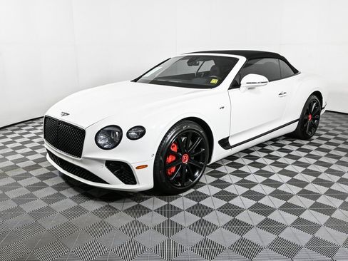 Used 2021 Bentley Continental GT image 39