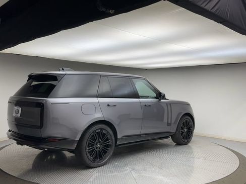 Certified 2025 Land Rover Range Rover Autobiography AWD/4WD image 8