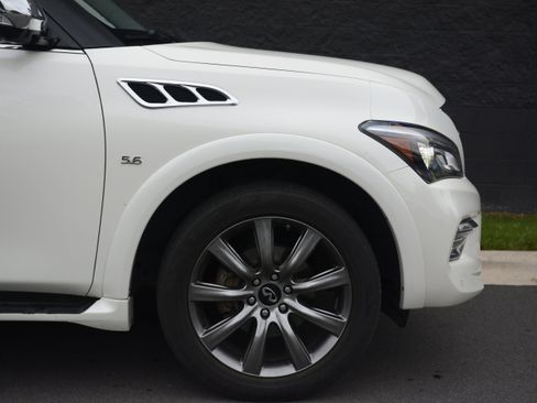 Used 2017 INFINITI QX80 Signature Edition RWD image 11