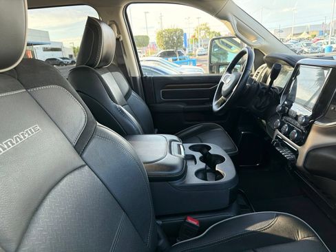 Used 2024 RAM 2500 Laramie AWD/4WD image 12