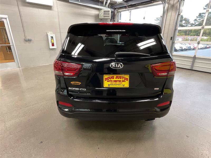 Used 2020 Kia Sorento L FWD image 4