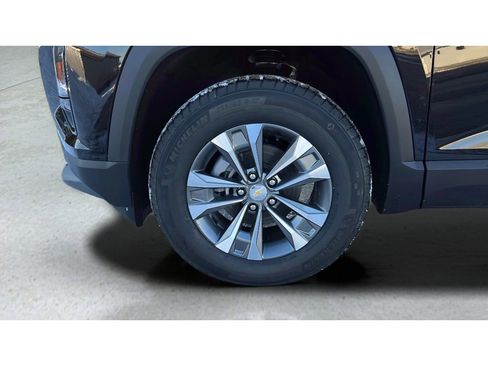 New 2026 Chevrolet Equinox LT image 36