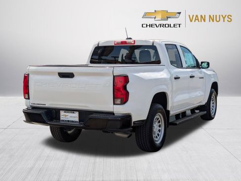 Used 2024 Chevrolet Colorado W/T RWD image 5