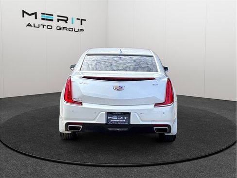 Used 2019 Cadillac XTS Luxury image 8
