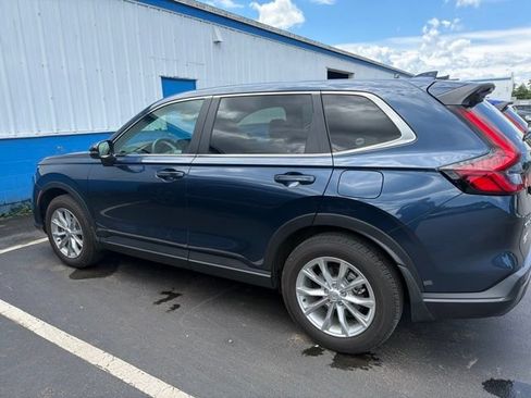 Used 2024 Honda CR-V EX-L image 4