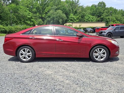 Used 2011 Hyundai Sonata Limited FWD image 8
