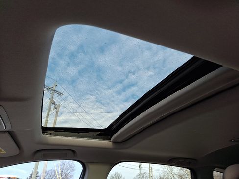 Used 2018 Honda CR-V EX-L image 12