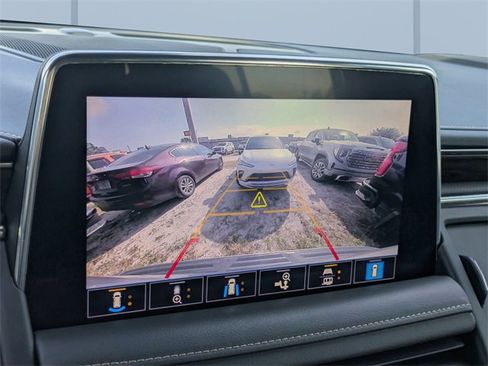 Used 2021 Chevrolet Tahoe Premier w/ Texas Edition image 22