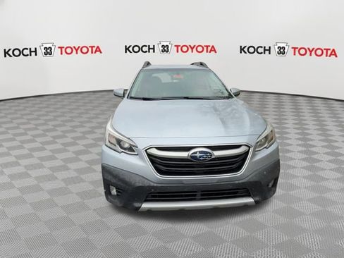 Used 2020 Subaru Outback Limited image 5