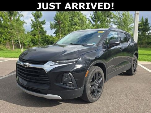 Used 2022 Chevrolet Blazer LT w/ Sound & Technology Package FWD image 1