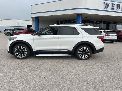 Certified 2026 Ford Explorer Platinum w/ LUX Leather Package AWD/4WD image 2