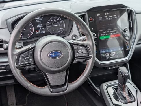 Used 2024 Subaru Crosstrek 2.5i Limited w/ Crosstrek Mirror Package AWD/4WD image 12