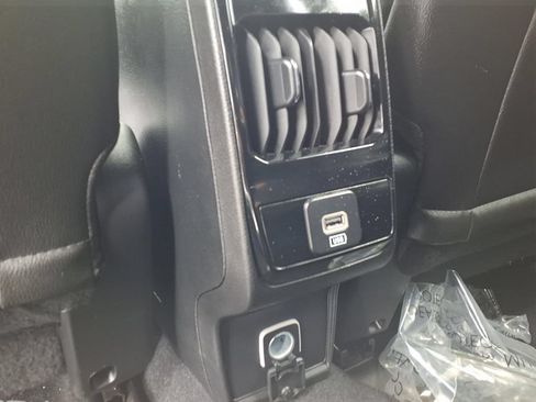 Used 2025 Jeep Compass Trailhawk AWD/4WD image 23
