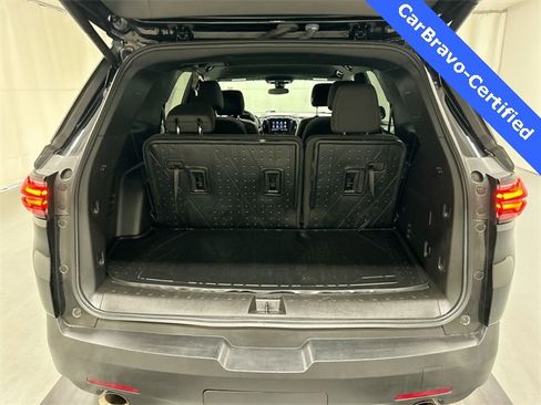 Certified 2023 Chevrolet Traverse LT w/ LPO, Floor Liner Package image 22