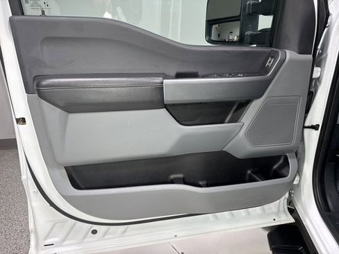 Used 2024 Ford F250 XLT image 7