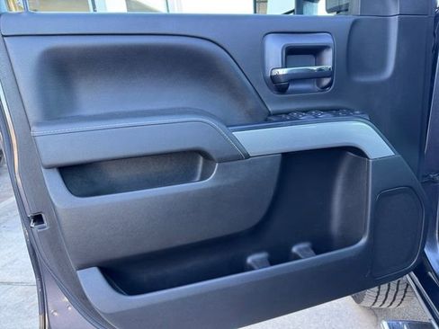 Used 2015 Chevrolet Silverado 2500 LT w/ LT Convenience Package image 4