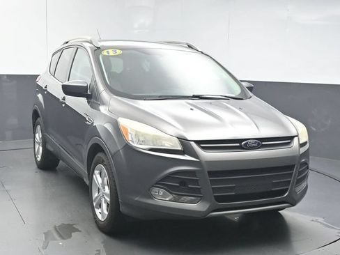 Used 2013 Ford Escape SE FWD image 2