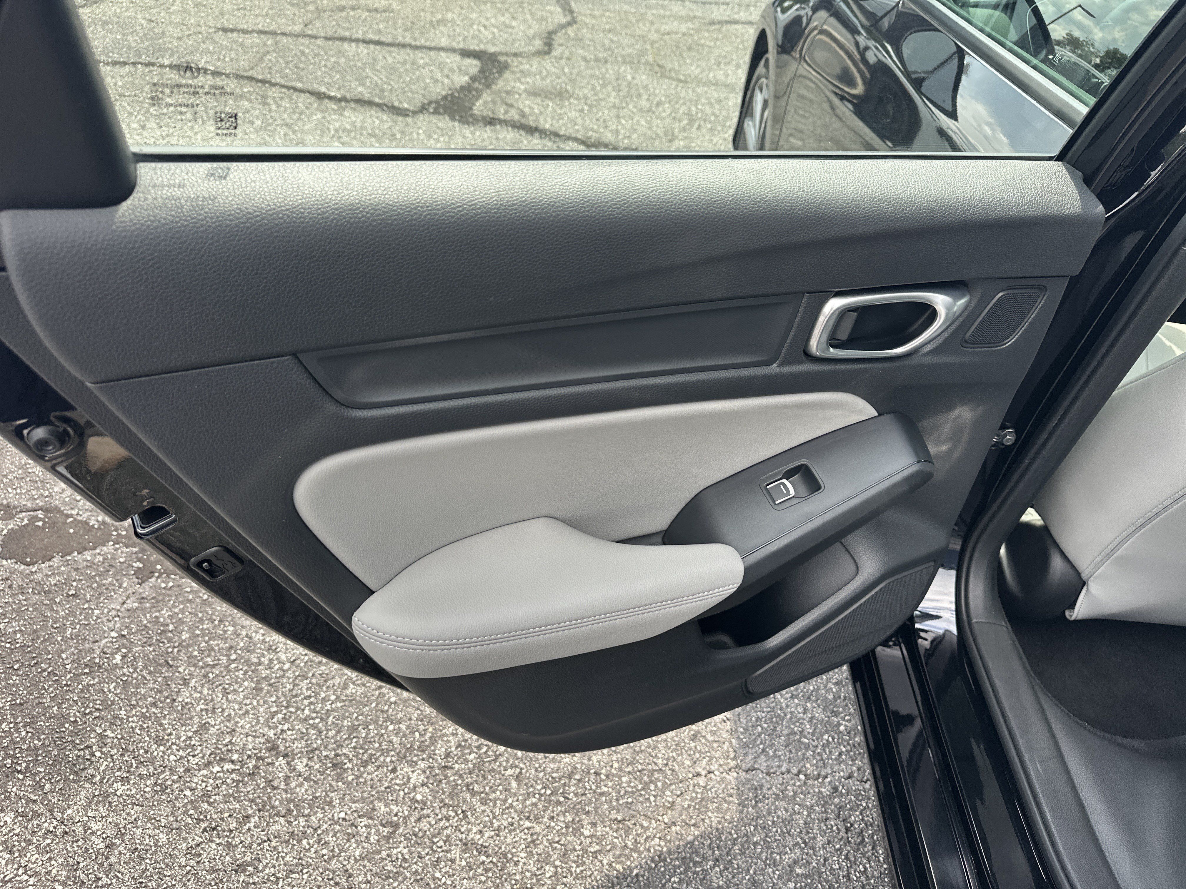 Certified 2024 Acura Integra FWD image 25