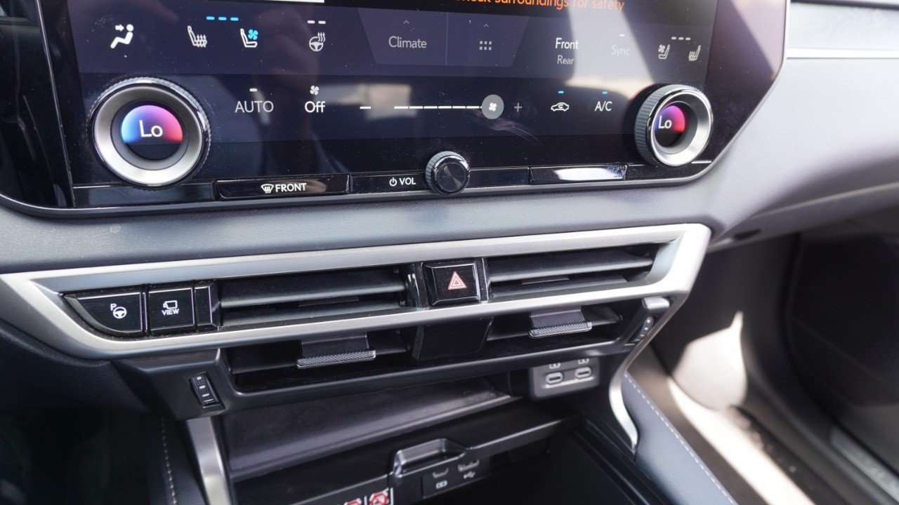Certified 2024 Lexus RX 350 Premium Plus w/ Convenience Package FWD image 18