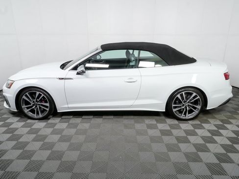 Used 2022 Audi S5 Premium image 24