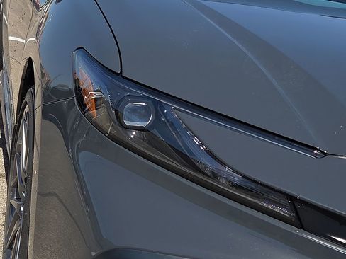 New 2026 Toyota Camry SE FWD image 8