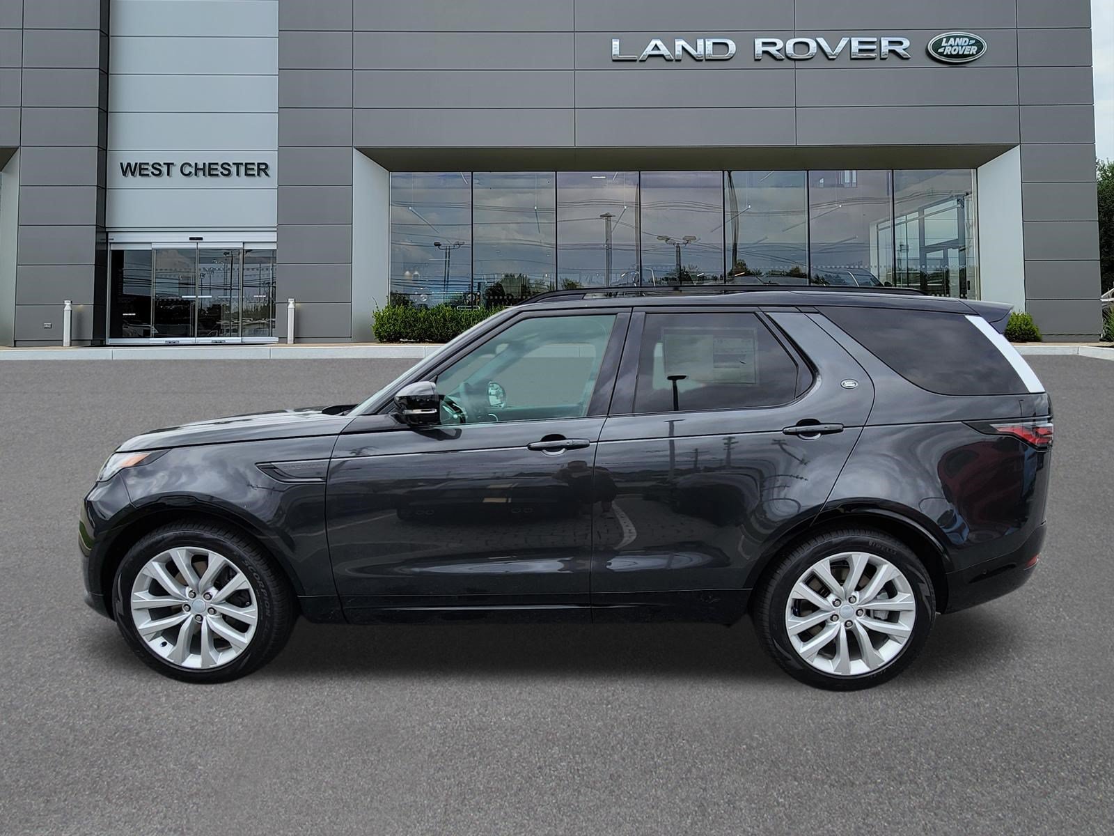 New 2026 Land Rover Discovery Limited Edition AWD/4WD image 5