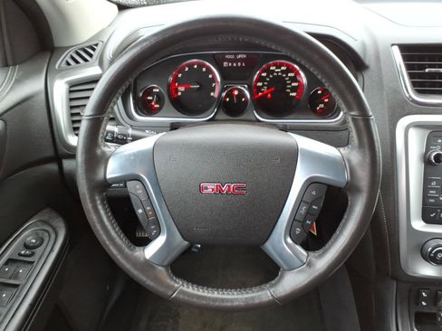 Used 2014 GMC Acadia SLE image 20