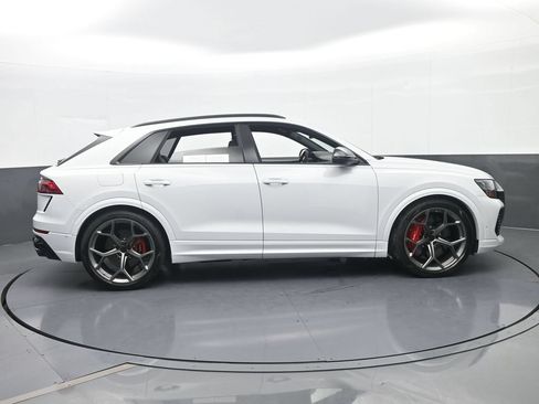 Used 2026 Audi RS Q8 performance AWD/4WD image 7