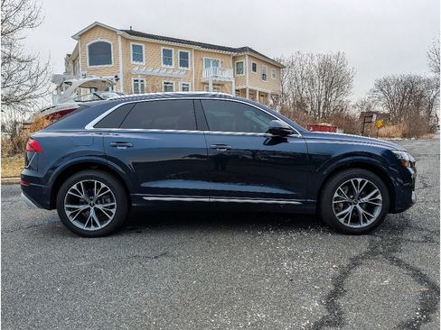 Used 2024 Audi Q8 Prestige AWD/4WD image 4