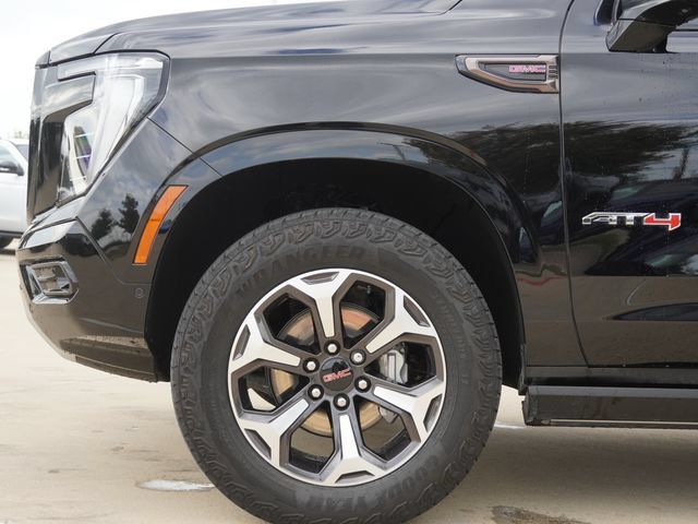 Used 2025 GMC Yukon AT4 Ultimate w/ LPO, Floor Liner Package AWD/4WD image 5