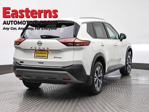 Used 2023 Nissan Rogue SV w/ SV Premium B Package AWD/4WD image 5