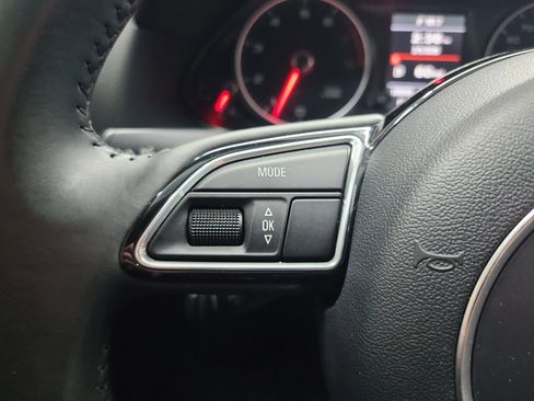 Used 2015 Audi Q5 3.0T Premium Plus w/ Technology Package image 31