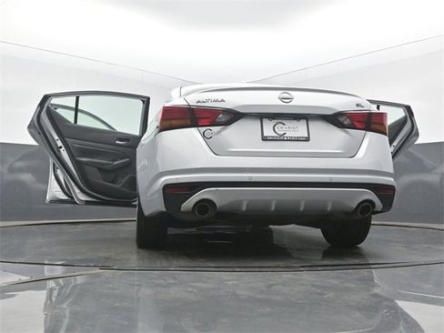 Used 2023 Nissan Altima 2.5 SL image 60