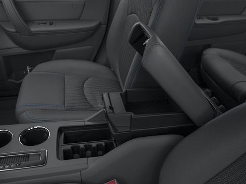 Used 2016 Chevrolet Traverse LS image 17
