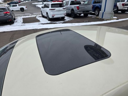 Used 2014 Lincoln MKZ w/ Equipment Group 102A Reserve image 16