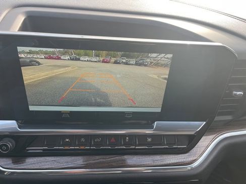 Used 2023 Chevrolet Silverado 1500 LT image 14