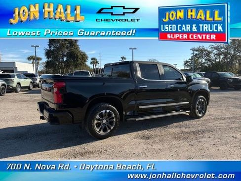 Used 2024 Chevrolet Silverado 1500 High Country w/ Technology Package image 13