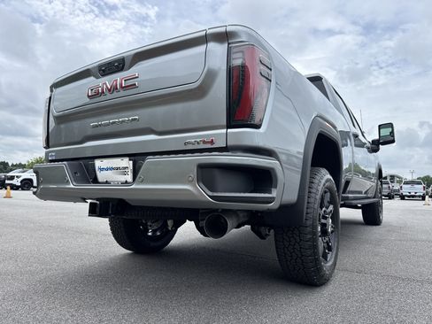 New 2026 GMC Sierra 2500 AT4 w/ AT4 Premium Plus Package AWD/4WD image 10